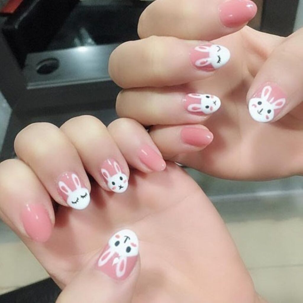 Attractive and stylish 2024 Lunar new year nail designs (138)