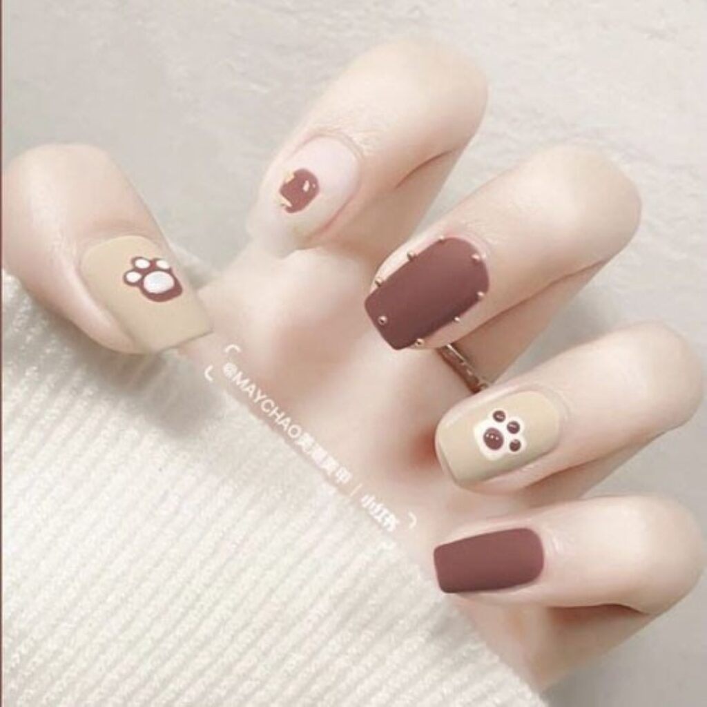 Attractive and stylish 2024 Lunar new year nail designs (144)