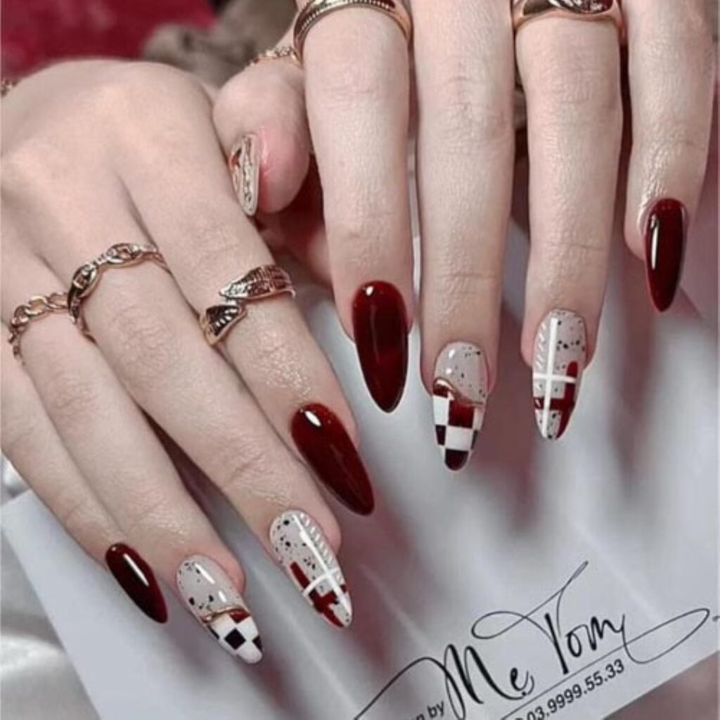 Attractive and stylish 2024 Lunar new year nail designs (21)