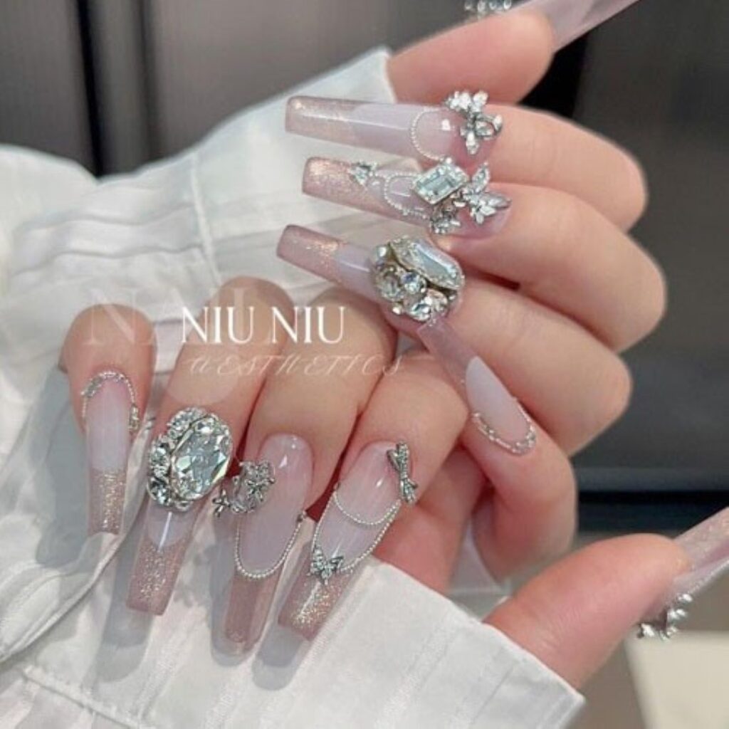 Attractive and stylish 2024 Lunar new year nail designs (51)