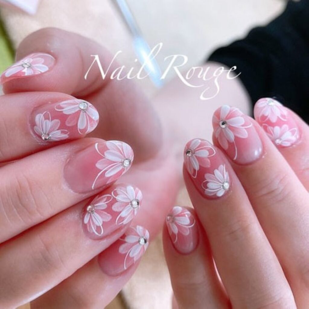 Attractive and stylish 2024 Lunar new year nail designs (70)