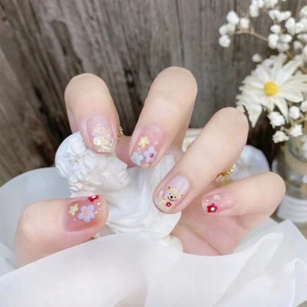 Attractive and stylish 2024 Lunar new year nail designs (71)