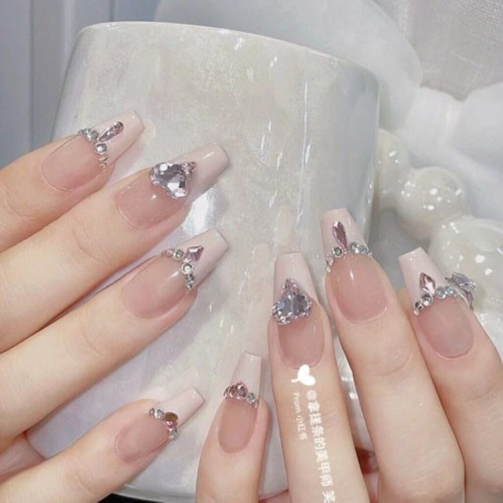 Attractive and stylish 2024 Lunar new year nail designs (79)