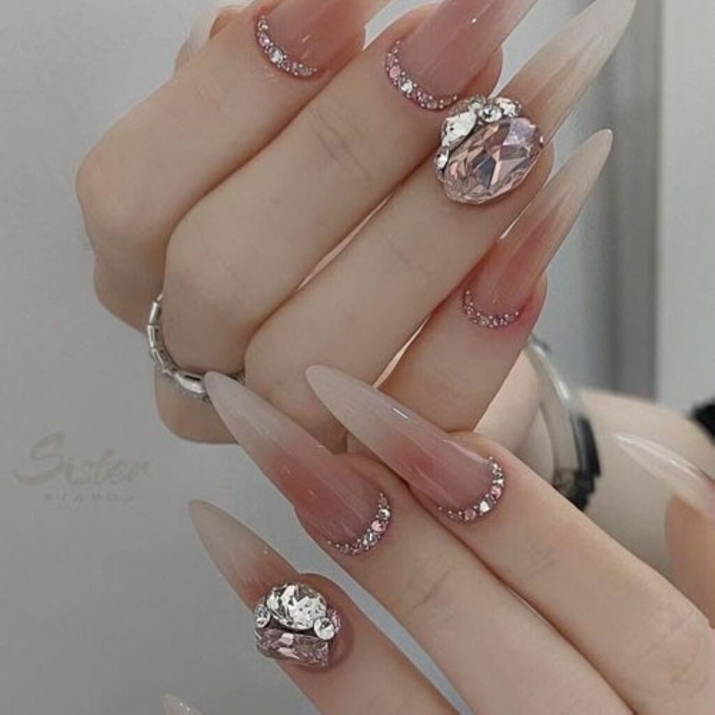 Attractive and stylish 2024 Lunar new year nail designs (93)