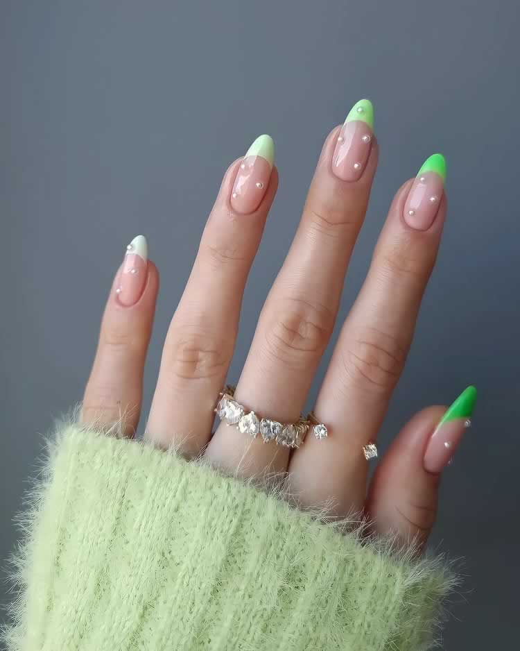 Predict 7 Nail Trends Throughout 2022 French Nails 3